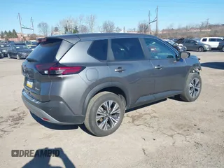2022 Nissan Rogue SV with VIN 5N1BT3BB9NC698402, listed as a IAAI auction lot 41703839 with 24,322 mi miles and . Bid and sale history available at DreamBid. Image 4.