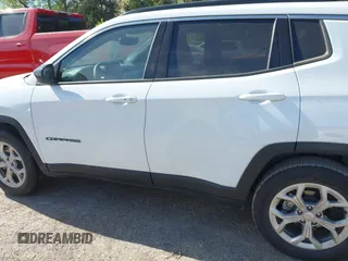 2024 Jeep Compass Latitude with VIN 3C4NJDBN1RT109571, listed as a IAAI auction lot 42014458 with 23,419 mi miles. Bid and sale history available at carsss.com. Image 13.