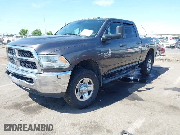 2015 Ram 2500 Tradesman z VIN 3C6TR5CT5FG528294, wystawiony jako IAAI lot #42374966 z przebiegiem Nie podano mil oraz . Historia ofert i sprzedaży dostępna na DreamBid. Obrazek 2.