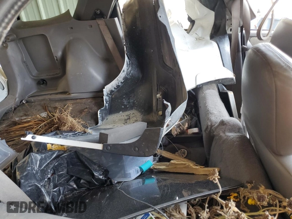2002 Ford Escape XLT Choice with VIN 1FMCU04172KA69212, listed as a Copart auction lot 62459715 with Not provided miles and Salvage title. Bid and sale history available at DreamBid. Image 11.