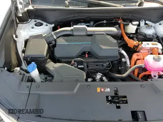 2025 Hyundai Santa Fe Limited с VIN 5NMP34G11SH036360, выставлен на аукционе Copart как лот 57666665 с пробегом 6 086 миль миль и Списание • Salvage title. История ставок и продаж доступна на DreamBid. Изображение 16.