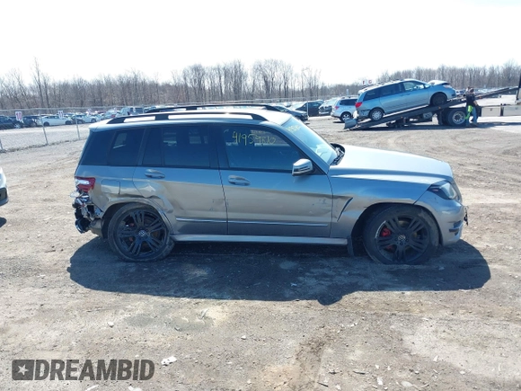 2014 Mercedes-Benz GLK 350 с VIN WDCGG8JB3EG285598, выставлен на аукционе IAAI как лот 41959810 с пробегом 155 967 миль миль и . История ставок и продаж доступна на DreamBid. Изображение 13.