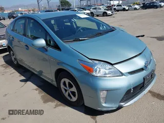 2015 Toyota Prius Four with VIN JTDKN3DU7F1999440, listed as a IAAI auction lot 41614435 with 178,969 mi miles. Bid and sale history available at carsss.com. Image 1.