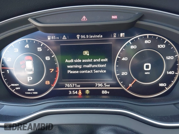 2018 Audi Q5 Premium Plus with VIN WA1BNAFY1J2245788, listed as a IAAI auction lot 41761858 with 76,571 mi miles. Bid and sale history available at carsss.com. Image 7.