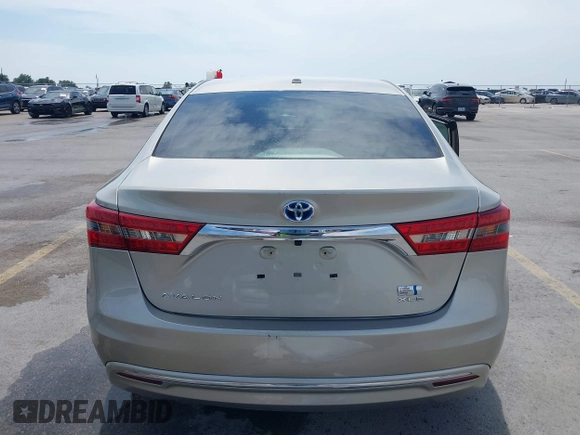 2018 Toyota Avalon Hybrid XLE Plus z VIN 4T1BD1EB5JU060570, wystawiony jako IAAI lot #42270625 z przebiegiem 100 010 mil mil oraz . Historia ofert i sprzedaży dostępna na DreamBid. Obrazek 15.