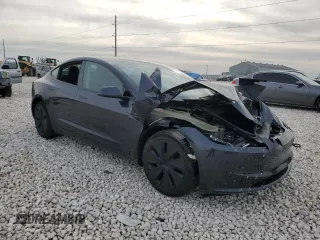 2024 Tesla Model 3 z VIN 5YJ3E1EA6RF864393, wystawiony jako Copart lot #41414425 z przebiegiem 1 529 mil mil oraz Szkoda całkowita • Salvage title. Historia ofert i sprzedaży dostępna na DreamBid. Obrazek 4.