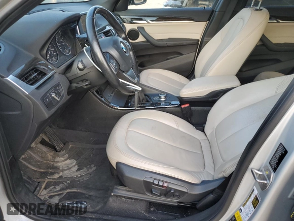 2016 BMW X1 xDrive28i with VIN WBXHT3Z34G4A49509, listed as a Copart auction lot 52992105 with 83,619 mi miles and Salvage Title. Bid and sale history available at carsss.com. Image 7.