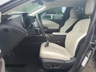 2023 Lexus RX 350 with VIN 2T2BAMBA8PC009995, listed as a Copart auction lot 60724165 with 25,227 mi miles and Salvage title. Bid and sale history available at DreamBid. Image 7.