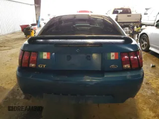 2000 Ford Mustang GT with VIN 1FAFP42X5YF115568, listed as a Copart auction lot 84767994 with 185,351 mi miles and Salvage Title. Bid and sale history available at carsss.com. Image 6.