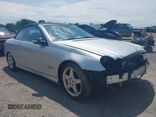 2004 Mercedes-Benz CLK 500 с VIN WDBTK75G04T024842, выставлен на аукционе IAAI как лот 42635529 с пробегом 103 562 миль миль и . История ставок и продаж доступна на DreamBid. Изображение 1.