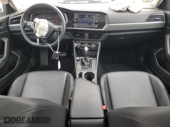 2020 Volkswagen Jetta S z VIN 3VWCB7BU7LM065930, wystawiony jako Copart lot #53300835 z przebiegiem 34 887 mil mil oraz Szkoda całkowita • Salvage title. Historia ofert i sprzedaży dostępna na DreamBid. Obrazek 8.
