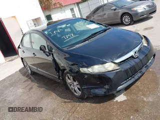 2008 Honda Civic LX с VIN 1HGFA16538L025292, выставлен на аукционе IAAI как лот 42305924 с пробегом 282 228 миль миль и . История ставок и продаж доступна на DreamBid. Изображение 1.