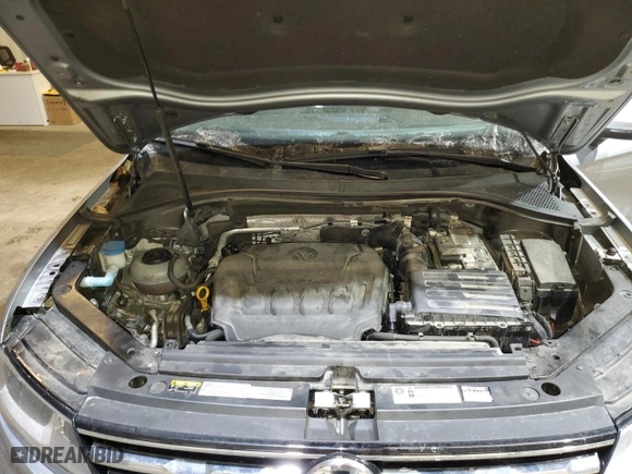 2019 Volkswagen Tiguan S with VIN 3VV0B7AX7KM157721, listed as a Copart auction lot 46492285 with 90,042 mi miles and Salvage Title. Bid and sale history available at carsss.com. Image 12.