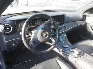2018 Mercedes-Benz E 300 with VIN WDDZF4JB9JA481624, listed as a IAAI auction lot 41896382 with 96,246 mi miles and . Bid and sale history available at DreamBid. Image 20.