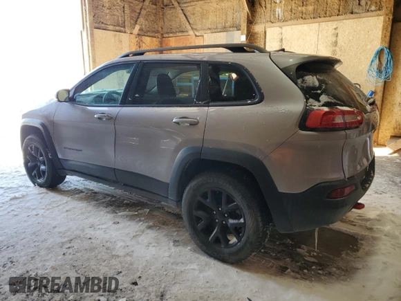 2018 Jeep Cherokee Trailhawk z VIN 1C4PJMBX7JD525385, wystawiony jako Copart lot #46084225 z przebiegiem 75 259 mil mil oraz Szkoda całkowita • Salvage title. Historia ofert i sprzedaży dostępna na DreamBid. Obrazek 2.