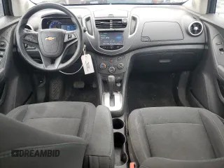 2016 Chevrolet Trax LS z VIN 3GNCJKSB3GL275001, wystawiony jako Copart lot #58229945 z przebiegiem 125 791 mil mil oraz Tytuł czysty. Historia ofert i sprzedaży dostępna na DreamBid. Obrazek 8.