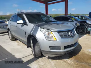 2012 Cadillac SRX Luxury Collection z VIN 3GYFNAE38CS612183, wystawiony jako IAAI lot #42205842 z przebiegiem 209 572 mil mil oraz . Historia ofert i sprzedaży dostępna na DreamBid. Obrazek 1.