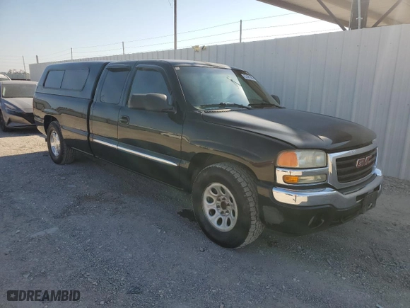 2005 GMC Sierra 1500 Work Truck with VIN 1GTEC19Z85E333092, listed as a Copart auction lot 67481464 with 170,960 mi miles and Salvage Title. Bid and sale history available at carsss.com. Image 4.