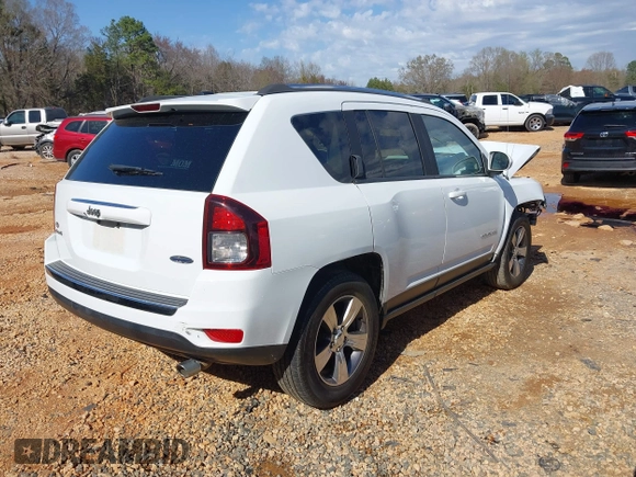 2017 Jeep Compass High Altitude with VIN 1C4NJDEB2HD100626, listed as a IAAI auction lot 41823817 with 90,138 mi miles. Bid and sale history available at carsss.com. Image 4.