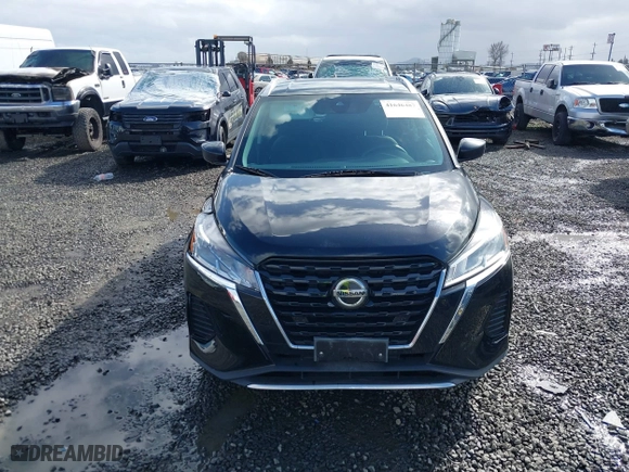 2021 Nissan Kicks SV with VIN 3N1CP5CV6ML505923, listed as a IAAI auction lot 41646487 with 73,014 mi miles. Bid and sale history available at carsss.com. Image 12.