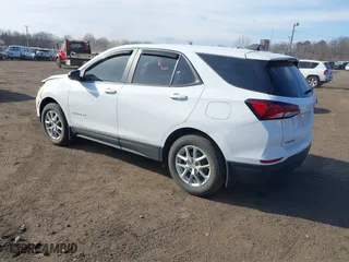 2022 Chevrolet Equinox LS with VIN 3GNAXSEV6NS219973, listed as a IAAI auction lot 41646434 with 22,266 mi miles. Bid and sale history available at carsss.com. Image 3.