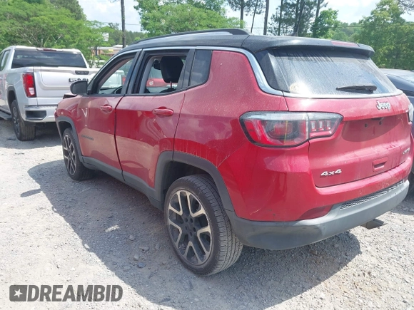 2018 Jeep Compass Limited with VIN 3C4NJDCB6JT254453, listed as a IAAI auction lot 42155892 with 939,333 mi miles and . Bid and sale history available at DreamBid. Image 3.