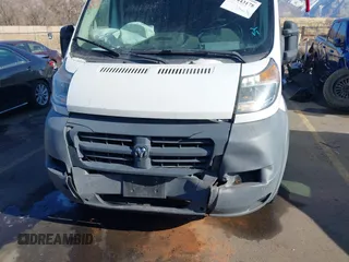 2014 Ram ProMaster Cargo z VIN 3C6TRVAG9EE120154, wystawiony jako IAAI lot #41443178 z przebiegiem 79 969 mil mil oraz . Historia ofert i sprzedaży dostępna na DreamBid. Obrazek 6.
