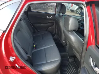 2022 Hyundai Kona Limited with VIN KM8K5CA34NU910962, listed as a Copart auction lot 40102183 with 9,438 mi miles. Bid and sale history available at carsss.com. Image 11.