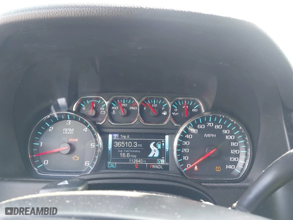 2018 Chevrolet Suburban LT with VIN 1GNSCHKC7JR162024, listed as a IAAI auction lot 41924750 with 112,640 mi miles. Bid and sale history available at carsss.com. Image 7.