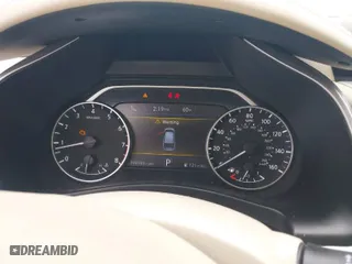 2015 Nissan Murano SV with VIN 5N1AZ2MH7FN218935, listed as a IAAI auction lot 41911132 with 198,946 mi miles. Bid and sale history available at carsss.com. Image 15.