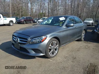 2021 Mercedes-Benz C 300 z VIN W1KWF8EB8MR630955, wystawiony jako IAAI lot #41764582 z przebiegiem 52 702 mil mil oraz . Historia ofert i sprzedaży dostępna na DreamBid. Obrazek 17.