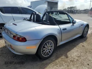 2002 BMW Z3 2.5i with VIN 4USCN33432LK52027, listed as a Copart auction lot 77155714 with 107,005 mi miles and Non Repairable. Bid and sale history available at carsss.com. Image 3.