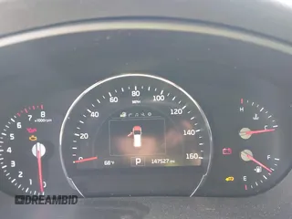 2017 Kia Sorento SXL z VIN 5XYPK4A58HG251610, wystawiony jako IAAI lot #42351313 z przebiegiem 147 527 mil mil oraz . Historia ofert i sprzedaży dostępna na DreamBid. Obrazek 7.