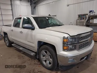 2015 Chevrolet Silverado 1500 LTZ with VIN 3GCUKSEC4FG172420, listed as a IAAI auction lot 41425334 with 190,271 mi miles. Bid and sale history available at carsss.com. Image 1.