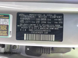 2025 Hyundai Elantra SEL Convenience with VIN KMHLS4DG0SU985915, listed as a IAAI auction lot 42111123 with 680 mi miles and . Bid and sale history available at DreamBid. Image 9.