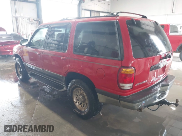 1998 Ford Explorer XLT z VIN 1FMZU35P3WUA50049, wystawiony jako IAAI lot #42239678 z przebiegiem 159 126 mil mil oraz . Historia ofert i sprzedaży dostępna na DreamBid. Obrazek 3.