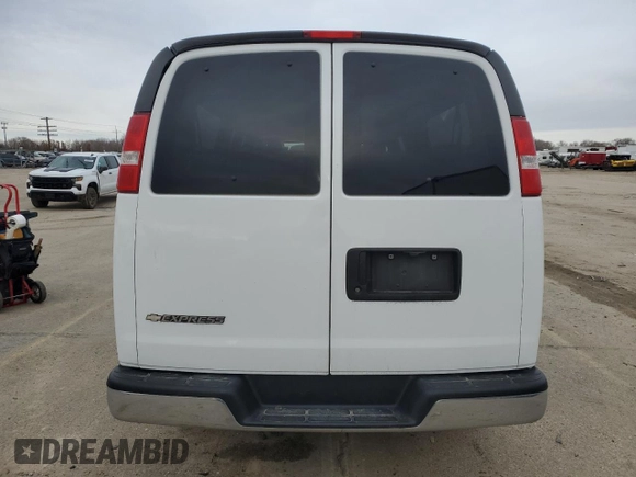 2017 Chevrolet Express Passenger LT z VIN 1GAZGPFG5H1340095, wystawiony jako Copart lot #44379845 z przebiegiem 154 620 mil mil oraz Szkoda całkowita • Salvage title. Historia ofert i sprzedaży dostępna na DreamBid. Obrazek 6.