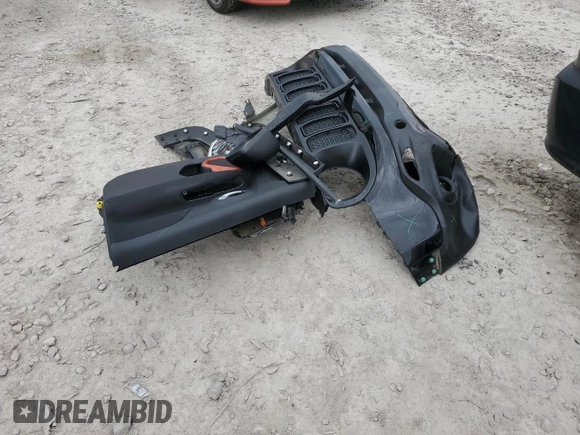 2020 Jeep Renegade Sport with VIN ZACNJBAB3LPL75309, listed as a Copart auction lot 53529085 with 39,243 mi miles and Salvage title. Bid and sale history available at DreamBid. Image 13.