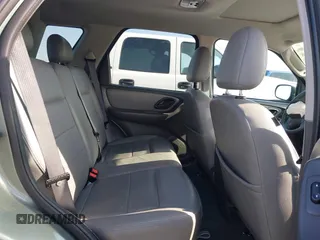 2007 Ford Escape Hybrid с VIN 1FMCU49H47KA97019, выставлен на аукционе IAAI как лот 42153818 с пробегом 138 248 миль миль и . История ставок и продаж доступна на DreamBid. Изображение 8.