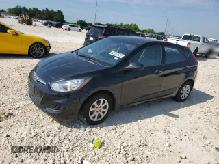 2013 Hyundai Accent GS z VIN KMHCT5AE6DU073086, wystawiony jako Copart lot #56597625 z przebiegiem 55 183 mil mil oraz Szkoda całkowita • Salvage title. Historia ofert i sprzedaży dostępna na DreamBid. Obrazek 1.