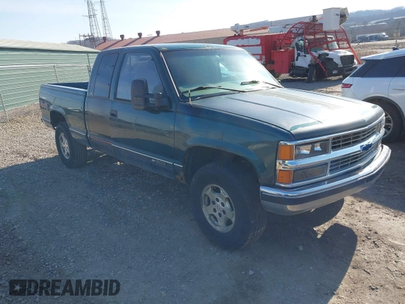 1997 Chevrolet Silverado 1500 with VIN 2GCEK19R5V1186749, listed as a IAAI auction lot 41738002 with 235,184 mi miles and . Bid and sale history available at DreamBid. Image 1.