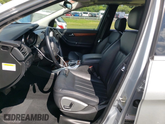 2008 Mercedes-Benz R 3.5L with VIN 4JGCB65E88A074539, listed as a Copart auction lot 68353544 with Not provided miles and Salvage title. Bid and sale history available at DreamBid. Image 7.