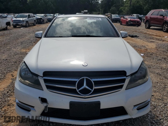 2014 Mercedes-Benz C 250 Sport with VIN WDDGF4HB5EG193499, listed as a Copart auction lot 56962835 with 182,547 mi miles and Salvage title. Bid and sale history available at DreamBid. Image 5.