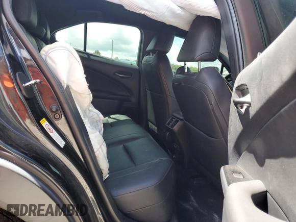 2019 Lexus UX 200 с VIN JTHY3JBH3K2005427, выставлен на аукционе Copart как лот 56240215 с пробегом 84 762 миль миль и Списание • Salvage title. История ставок и продаж доступна на DreamBid. Изображение 11.