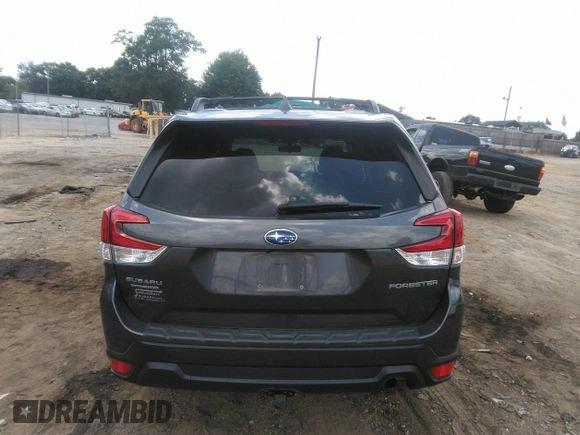 2021 Subaru Forester Premium with VIN JF2SKAFC1MH437721, listed as a IAAI auction lot 42633556 with 119,574 mi miles and . Bid and sale history available at DreamBid. Image 16.