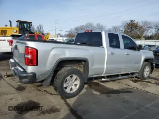 2014 GMC Sierra 1500 SLE with VIN 1GTR1UEH2EZ374283, listed as a Copart auction lot 45967225 with 197,854 mi miles and Salvage Title. Bid and sale history available at carsss.com. Image 3.
