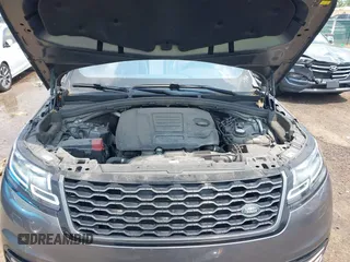 2019 Land Rover Range Rover Velar R-Dynamic SE z VIN SALYL2EX2KA793688, wystawiony jako IAAI lot #42321102 z przebiegiem 37 532 mil mil oraz . Historia ofert i sprzedaży dostępna na DreamBid. Obrazek 10.