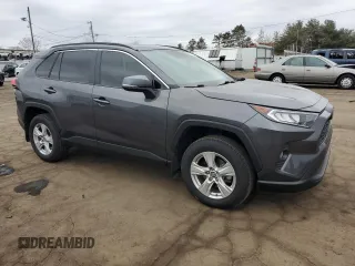 2019 Toyota RAV4 XLE with VIN 2T3P1RFV3KW044091, listed as a Copart auction lot 48116145 with 46,008 mi miles and Salvage Title. Bid and sale history available at DreamBid. Image 4.