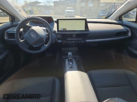 2023 Toyota Prius LE z VIN JTDADABU7P3002593, wystawiony jako Copart lot #48176675 z przebiegiem 10 726 mil mil oraz Szkoda całkowita • Salvage title. Historia ofert i sprzedaży dostępna na DreamBid. Obrazek 9.