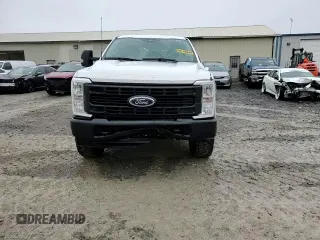 2023 Ford F-350 z VIN 1FT8W3BA7PED76510, wystawiony jako Copart lot #82895064 z przebiegiem 26 656 mil mil oraz Szkoda całkowita • Salvage title. Historia ofert i sprzedaży dostępna na DreamBid. Obrazek 15.